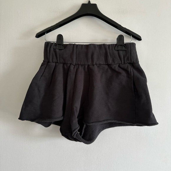 Intimately Free People Black Cotton Comfy High Waisted Sweat Shorts size Small - Picture 2 of 5